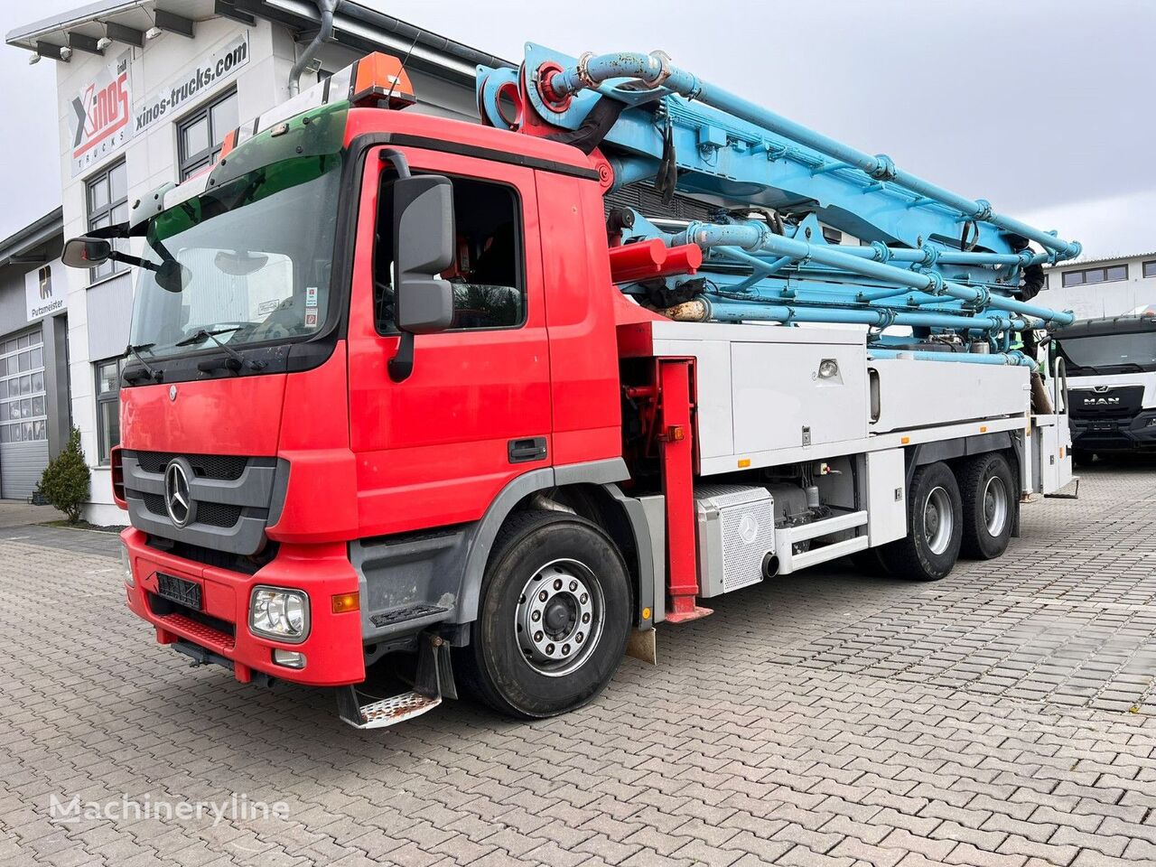 Putzmeister BSF 4 16 H On Chassis Mercedes Benz Actros Concrete Pump