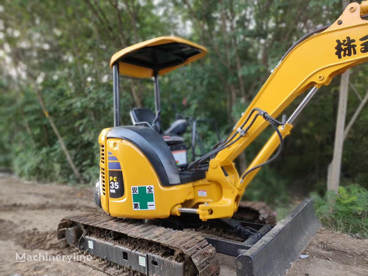 Komatsu PC35MR Mini Excavator For Sale China Shanghai VT29626