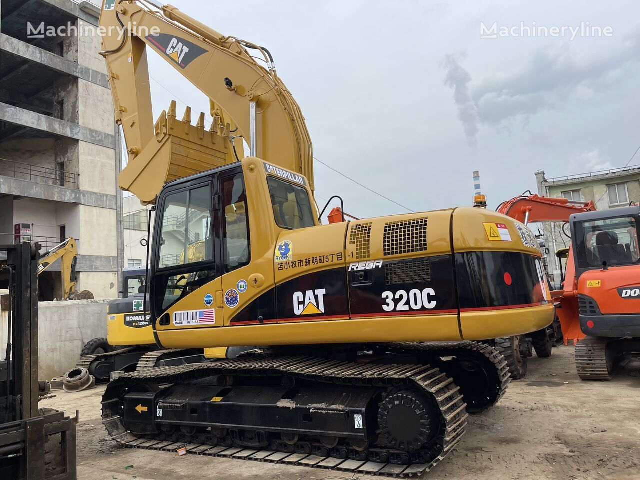 Caterpillar C Tracked Excavator For Sale China Shanghai Yj