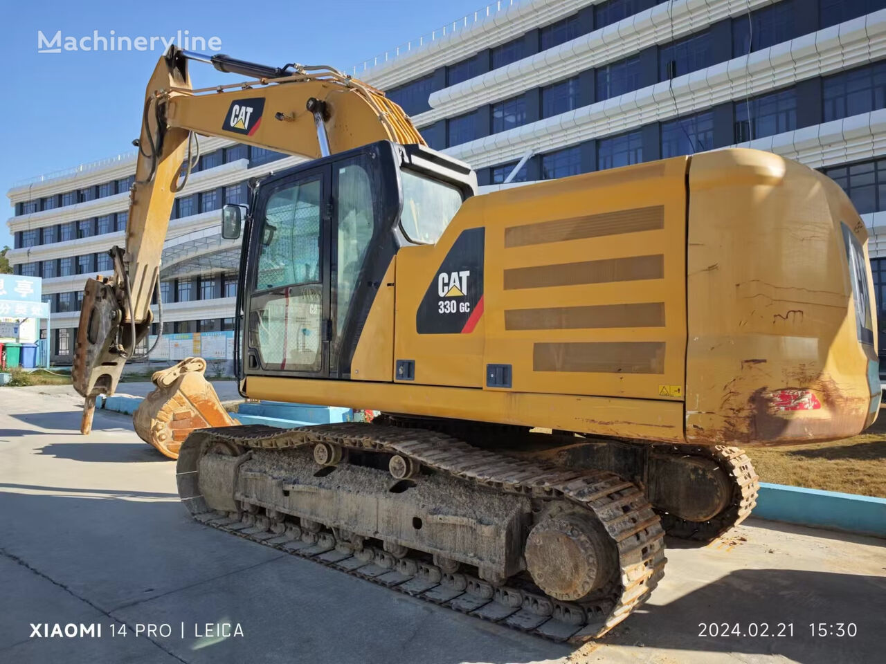 Caterpillar 330GC REAL 2019 Tracked Excavator For Sale China Minhang