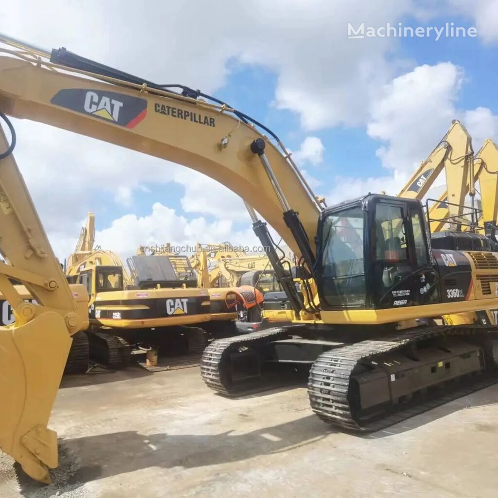 Caterpillar D L Tracked Excavator For Sale China Fm