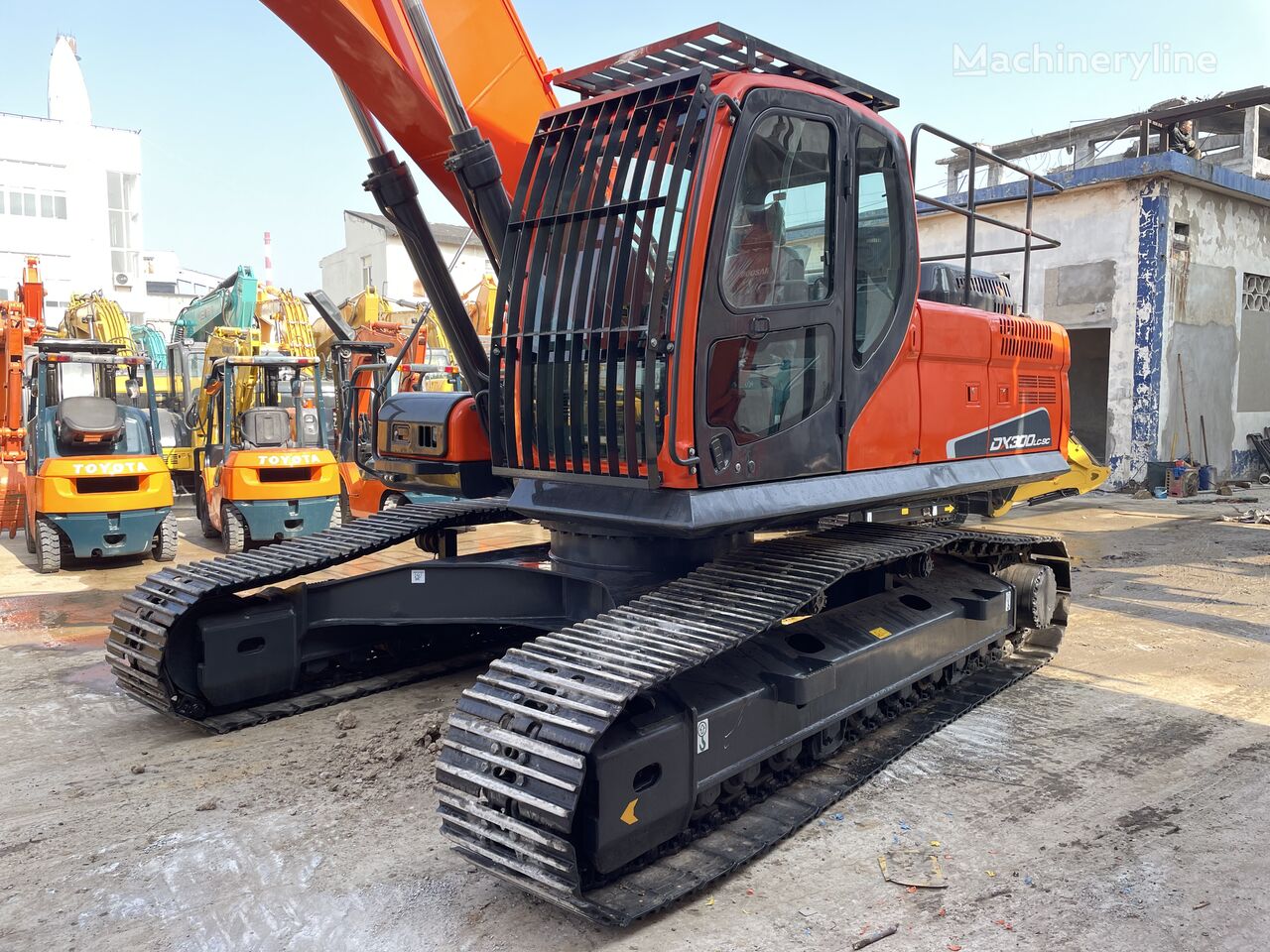 Doosan Dx Tracked Excavator For Sale China Shanghai Songjiang