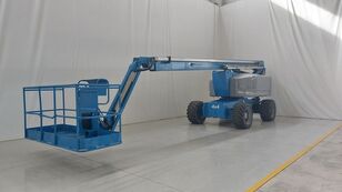 Plataforma elevatória articulada Diesel 25m – Genie – Modelo Z80