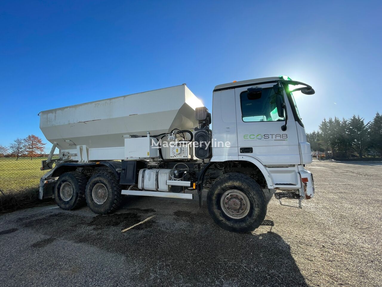 MERCEDES-BENZ 6X6 ACTROS asphalt distributor for sale France Lyon, AJ32508