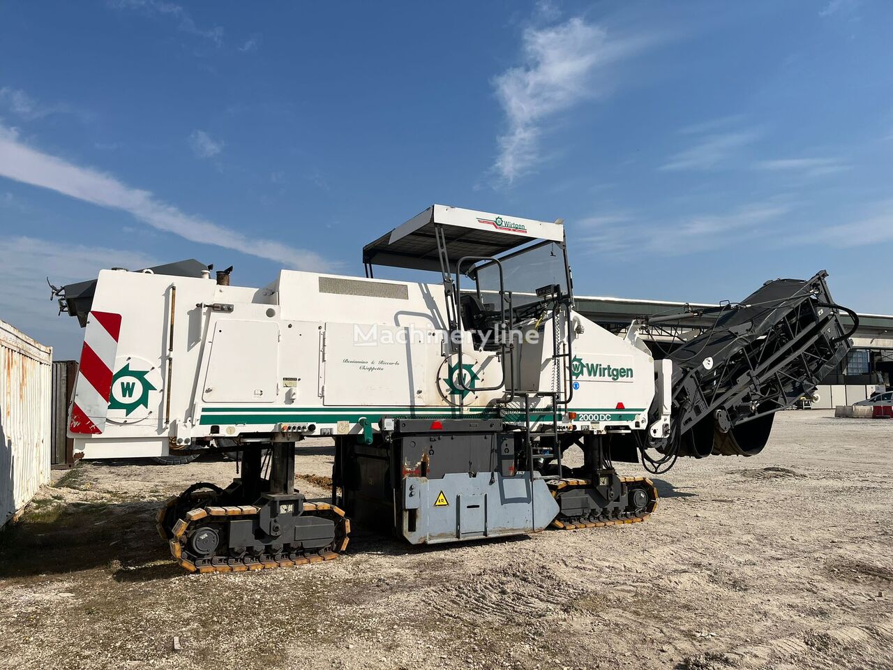 WIRTGEN W2000DC asphalt milling machine for sale Italy Piacenza 