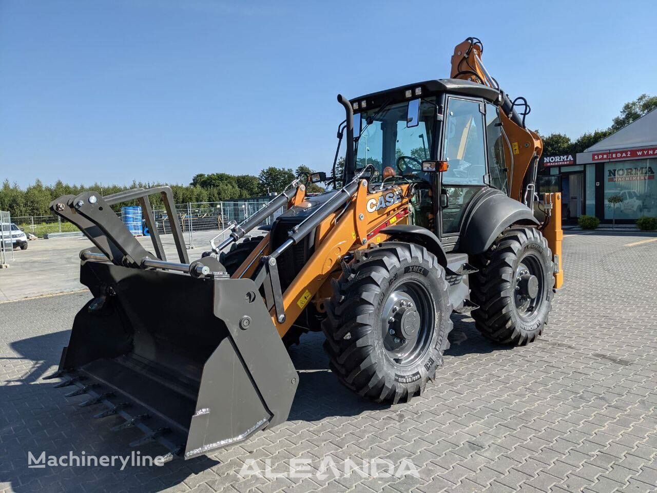 new Case 695 SV backhoe loader