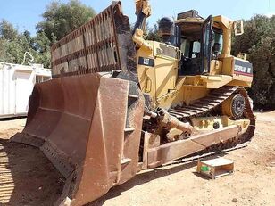 Caterpillar D9T bulldozer