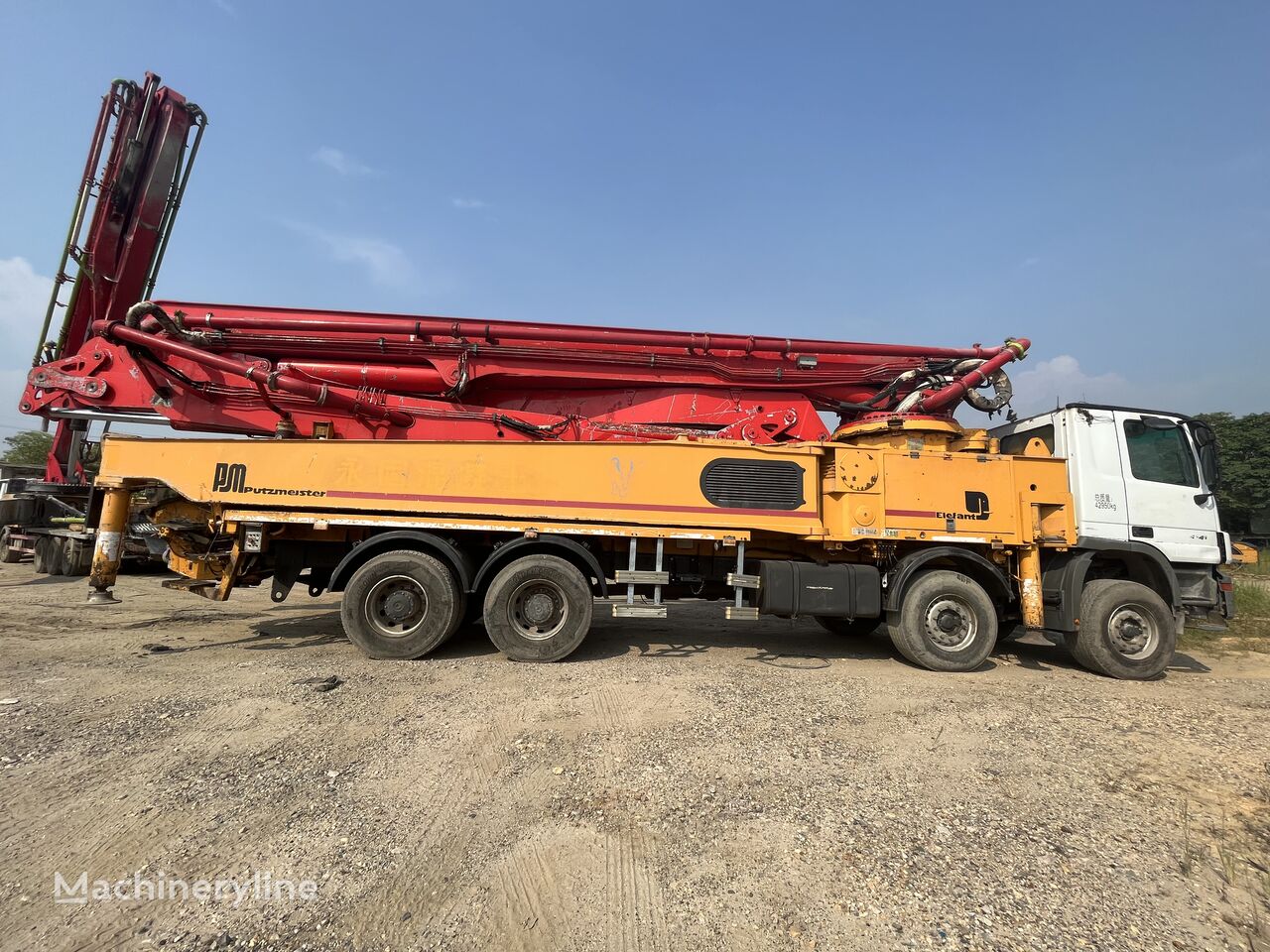 Putzmeister 42 Meters concrete pump truck