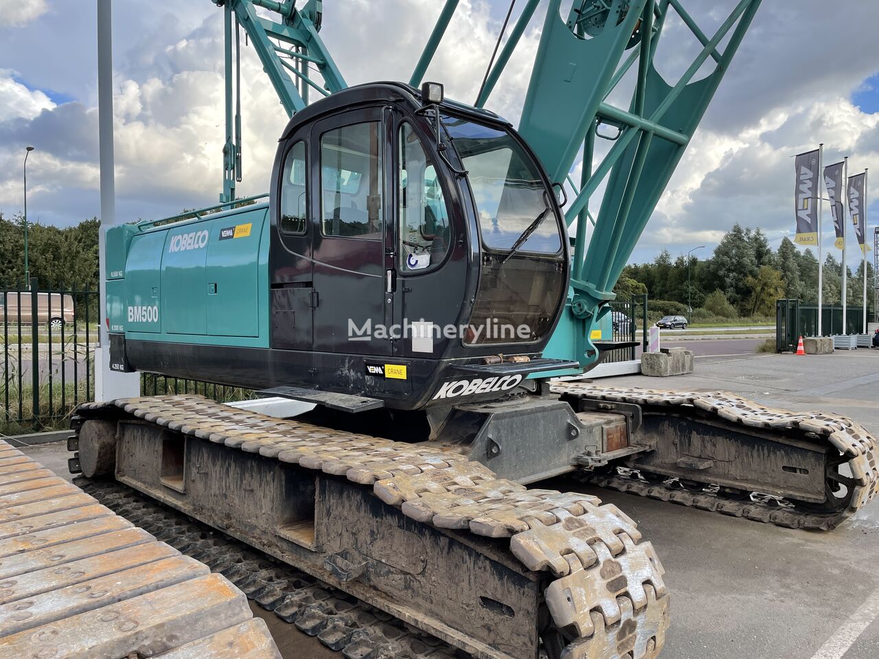 Kobelco BM500 crawler crane