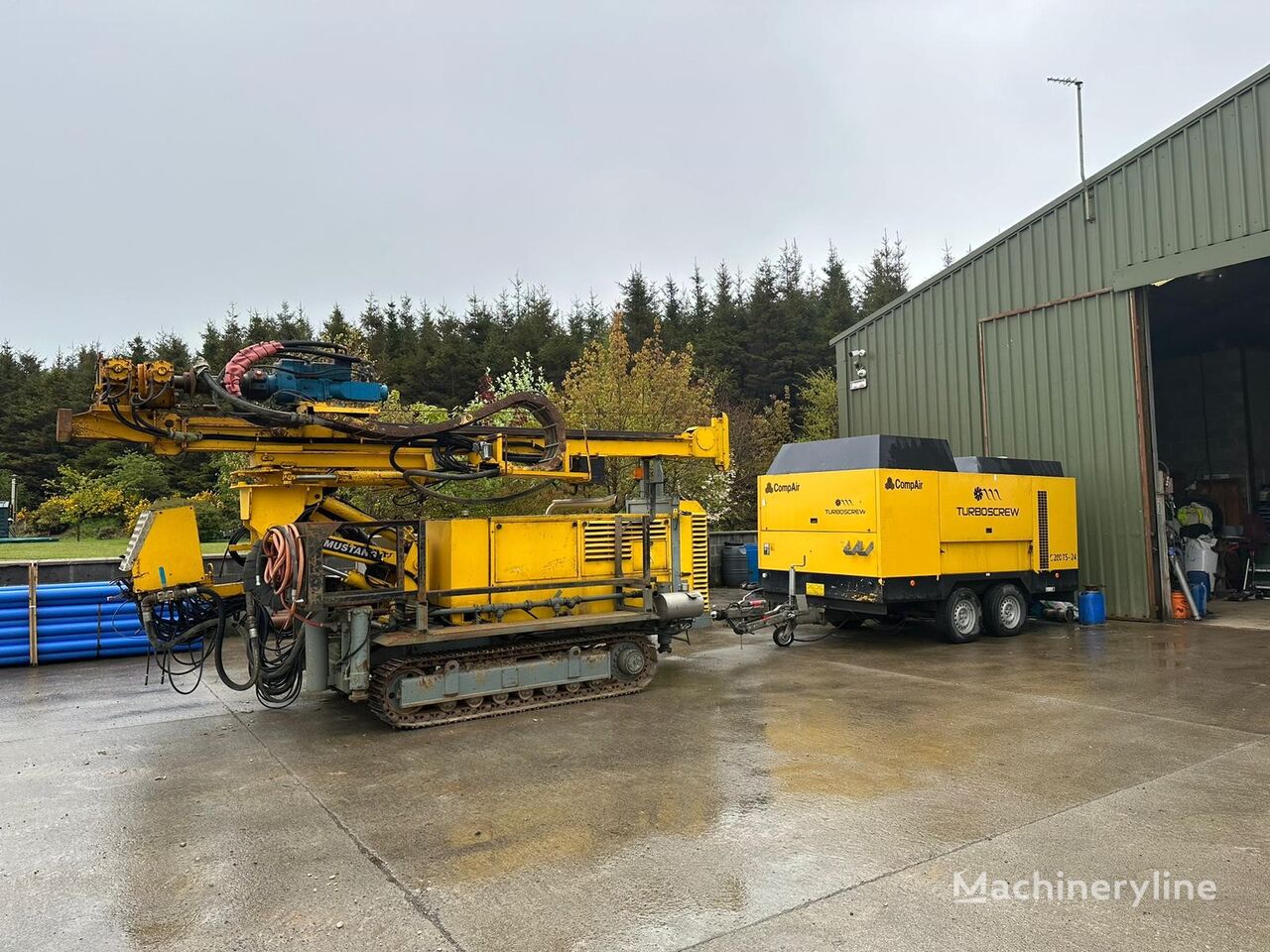 Atlas Copco Mustang 4-F4 with 24 Bar Compair drilling rig