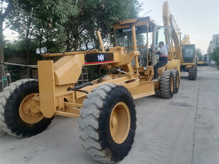 Caterpillar 14H grader