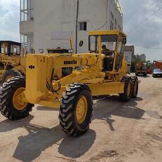 Komatsu GD511A  grader