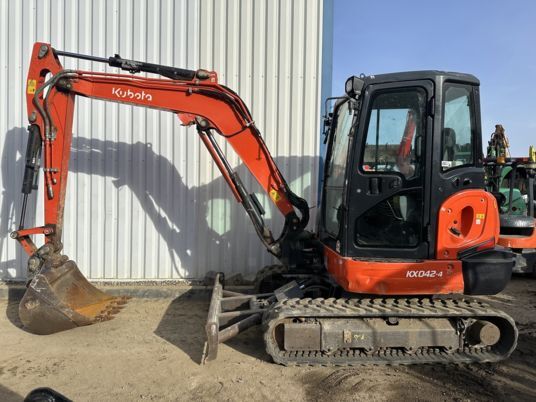 Kubota KX042-4 mini excavator