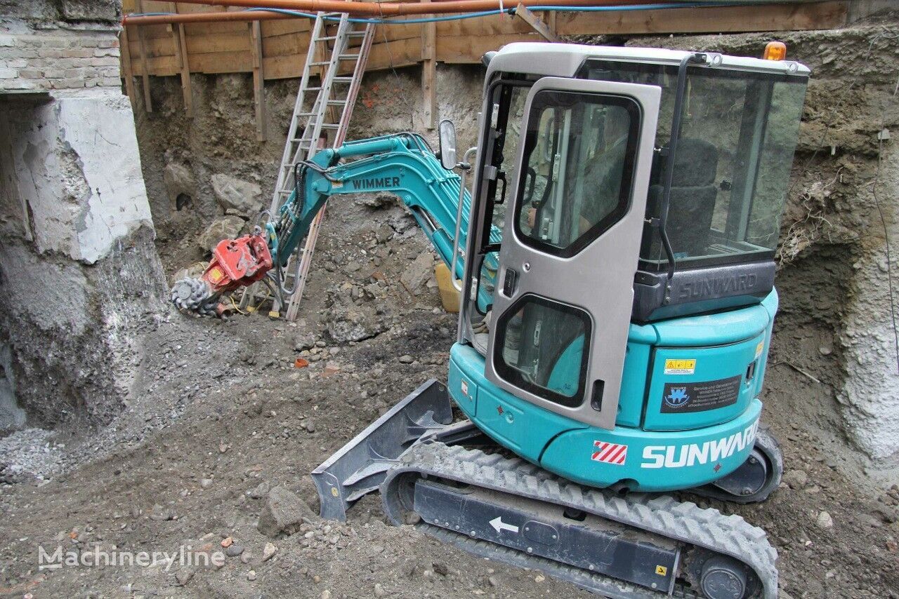 new Sunward SWE 40UB mini excavator