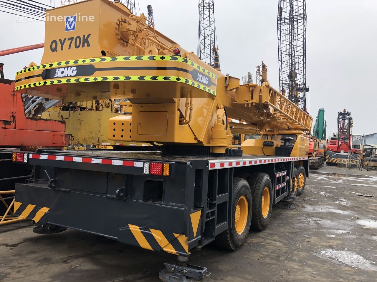 XCMG QY70K mobile crane