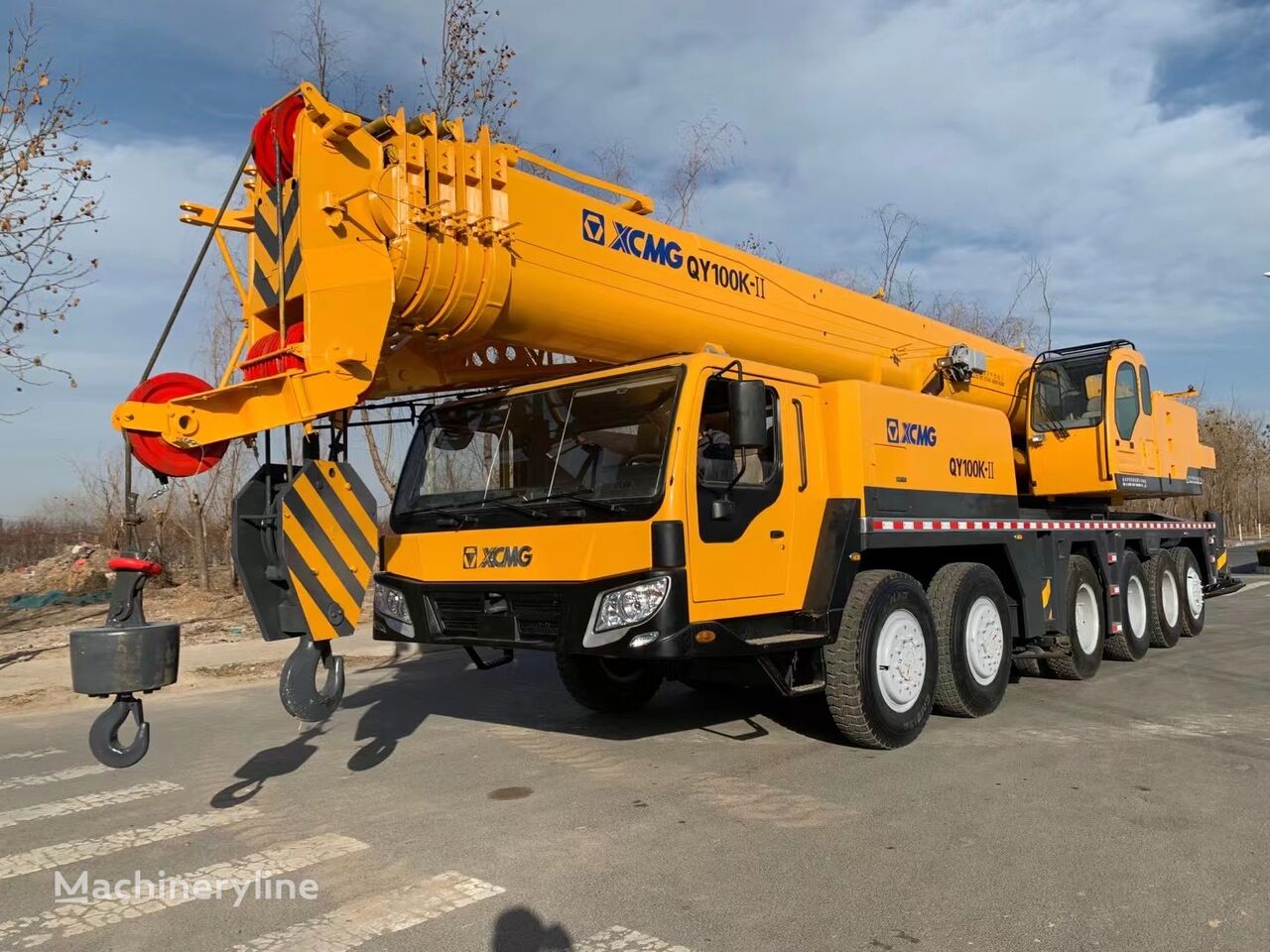 XCMG XCMG QY100K-II 100 ton used hydraulic mounted mobile truck crane mobile crane