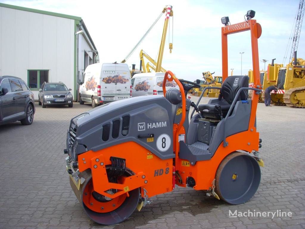 new Hamm HD 8 VV road roller