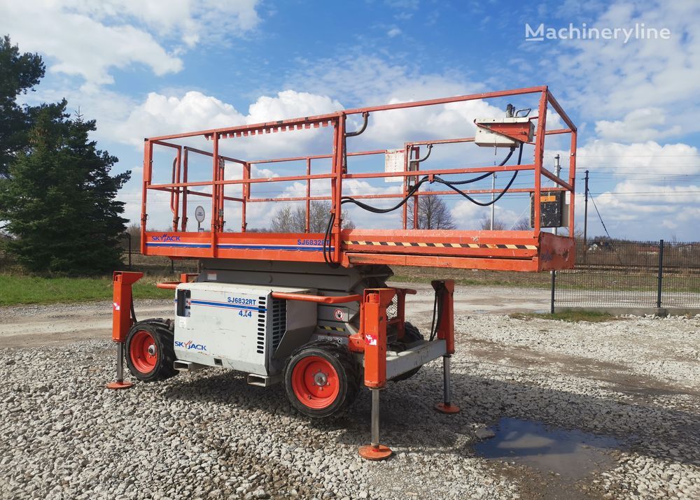 SKYJACK SJ 6832 RT scissor lift for sale Poland RADOM, DM35904