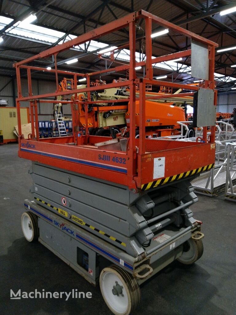 Skyjack SJ4632 scissor lift for sale Netherlands Dordrecht, YE31890