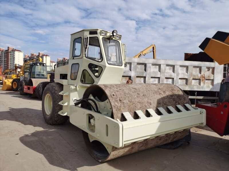 Ingersoll Rand SD 100 D single drum compactor