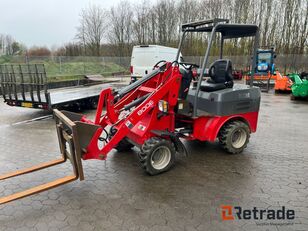 HZM 800E skid steer