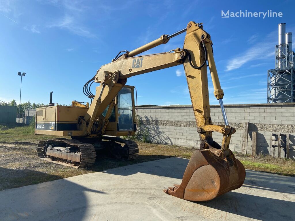 Caterpillar 215 Tracked Excavator For Sale Italy Caorso Rt33622 8212