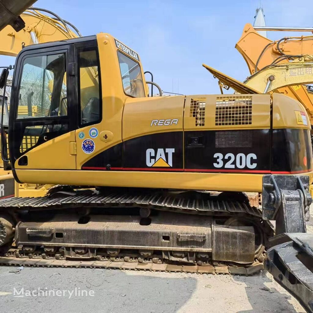 CATERPILLAR 320C tracked excavator for sale China Shanghai, KP30061