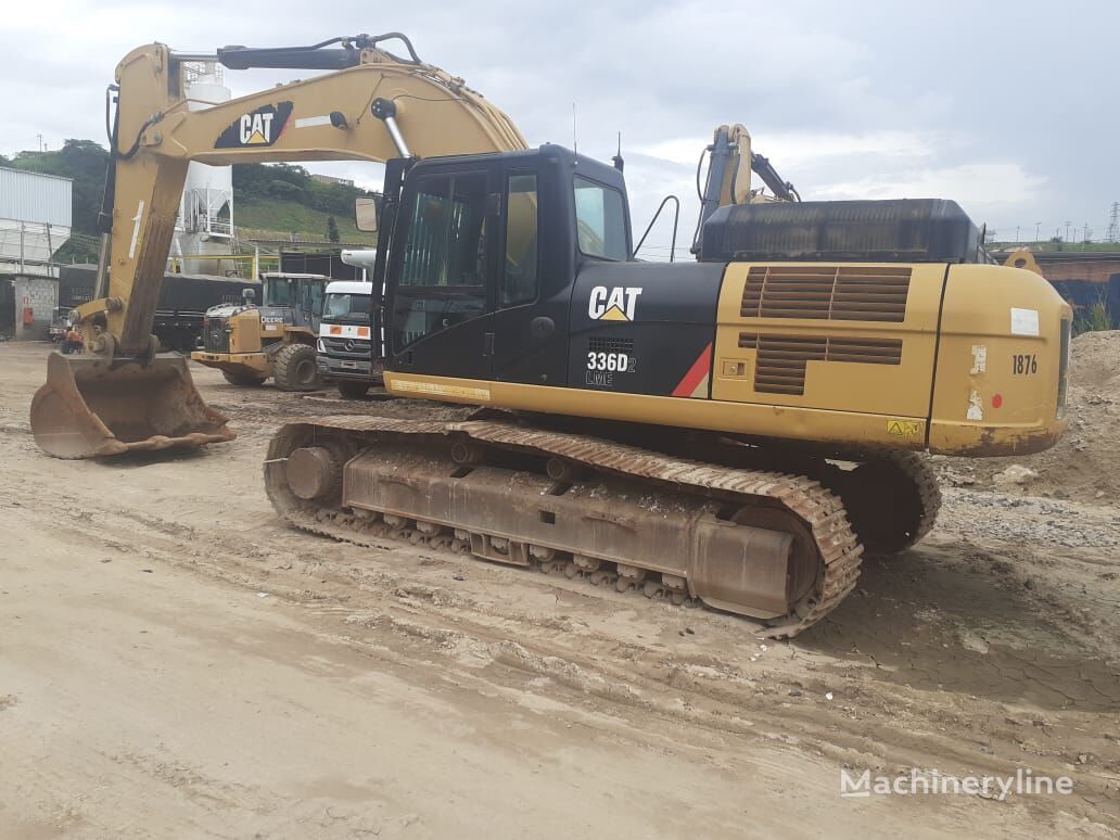 excavadora cat 336d2