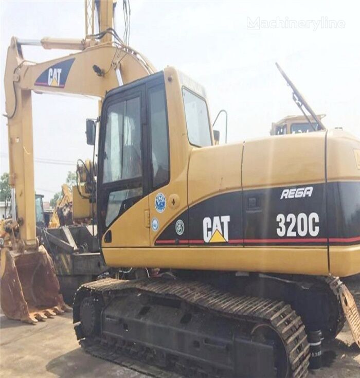 Caterpillar 320C tracked excavator