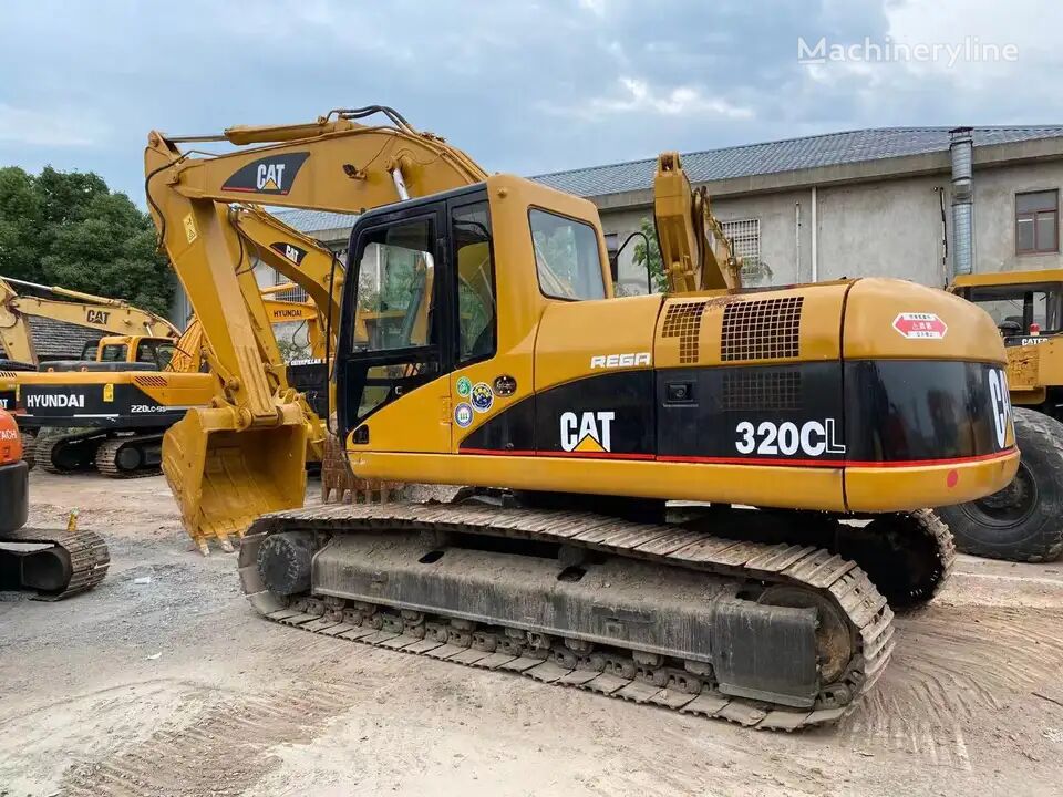 Caterpillar 320cl Tracked Excavator For Sale China Shanghai Nk39314 3260