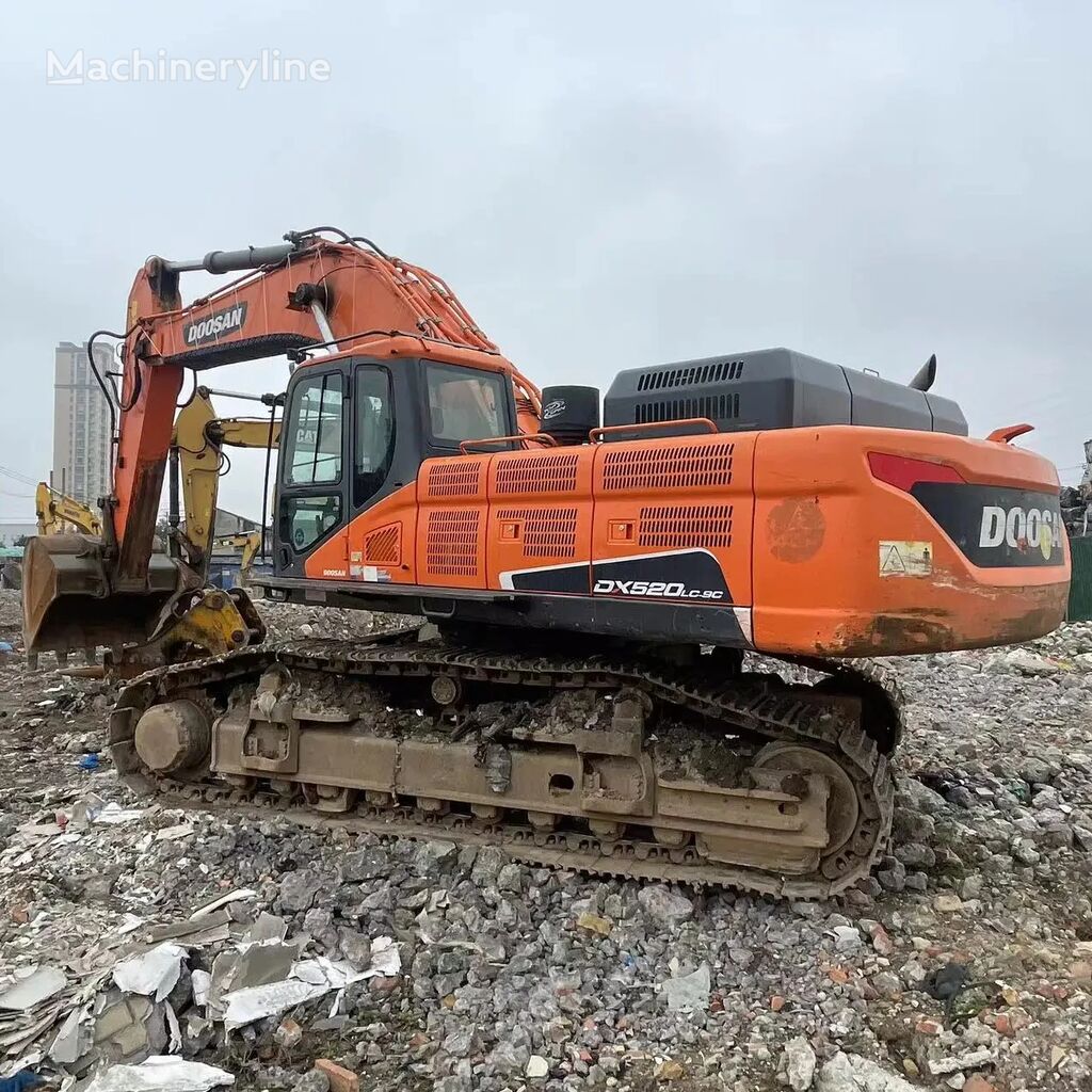 new Doosan Dx520LC tracked excavator