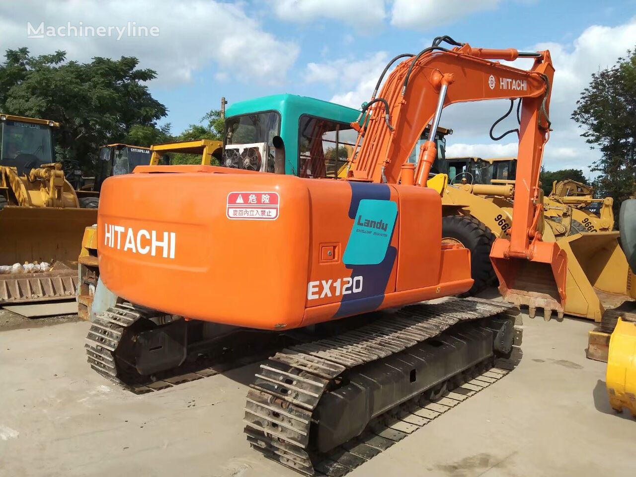 Hitachi EX120-2 EX120-5 EX120 EX200 tracked excavator for sale