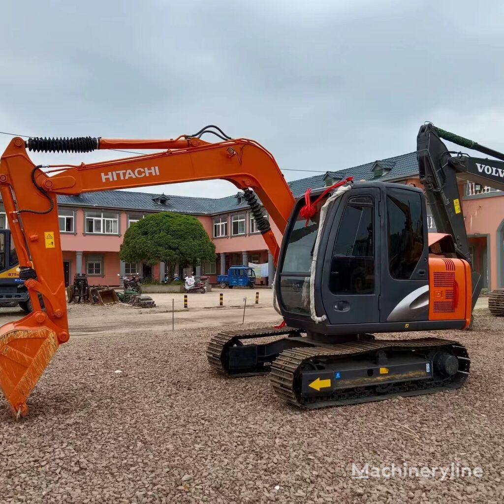 Hitachi ZX70 tracked excavator for sale China Nanjing, MZ37130