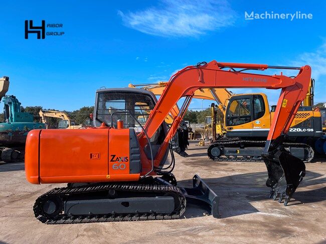 Hitachi zx 60 tracked excavator for sale China Shanghai, NT39583