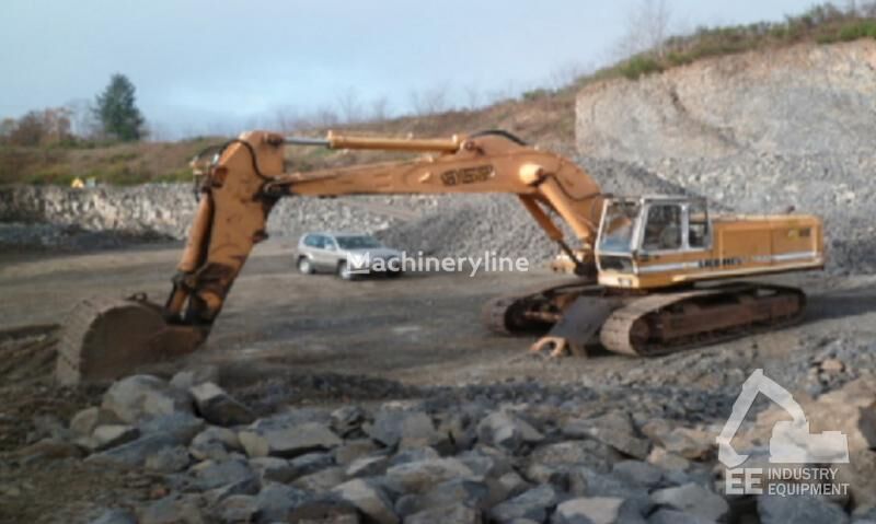 Liebherr  R 952 tracked excavator