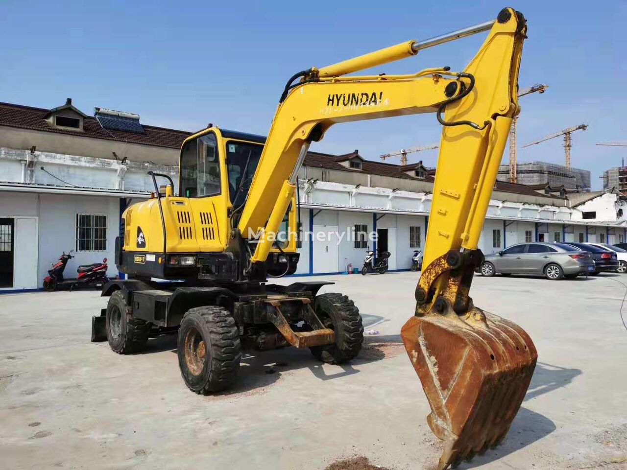Hyundai R60W7 wheel excavator for sale China Shanghai, UJ30454