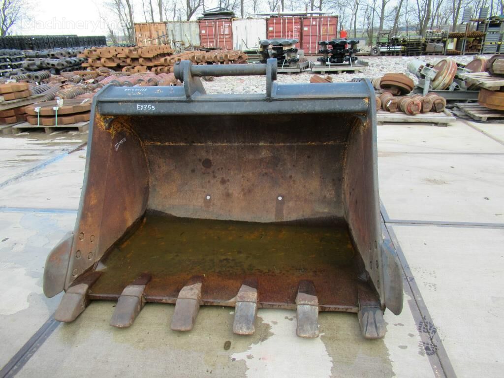 Hitachi EX355 excavator bucket