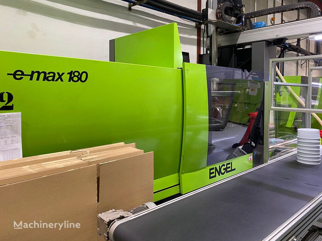 Engel E-MAX 440 / 180 PRO injection moulding machine