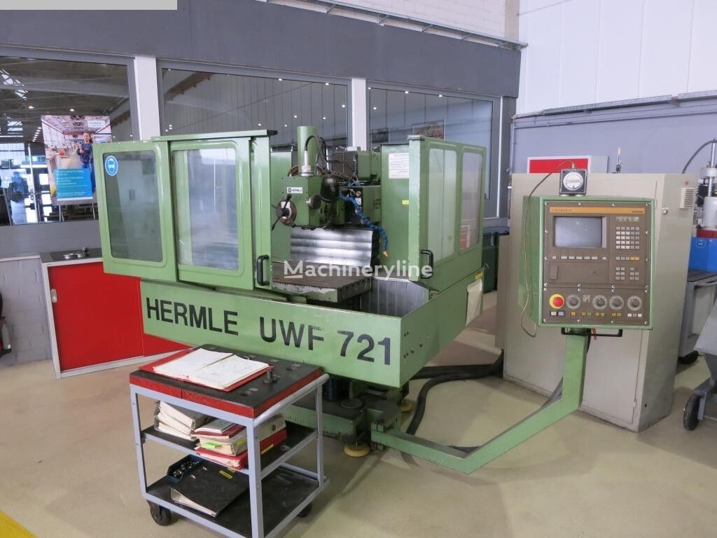 Hermle UWF 721 metal milling machine
