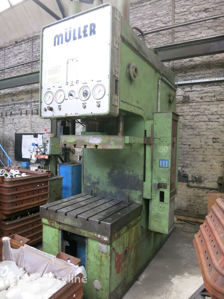 Müller MÜLLER-WEINGARTEN CAZ 100 5.1 metal press