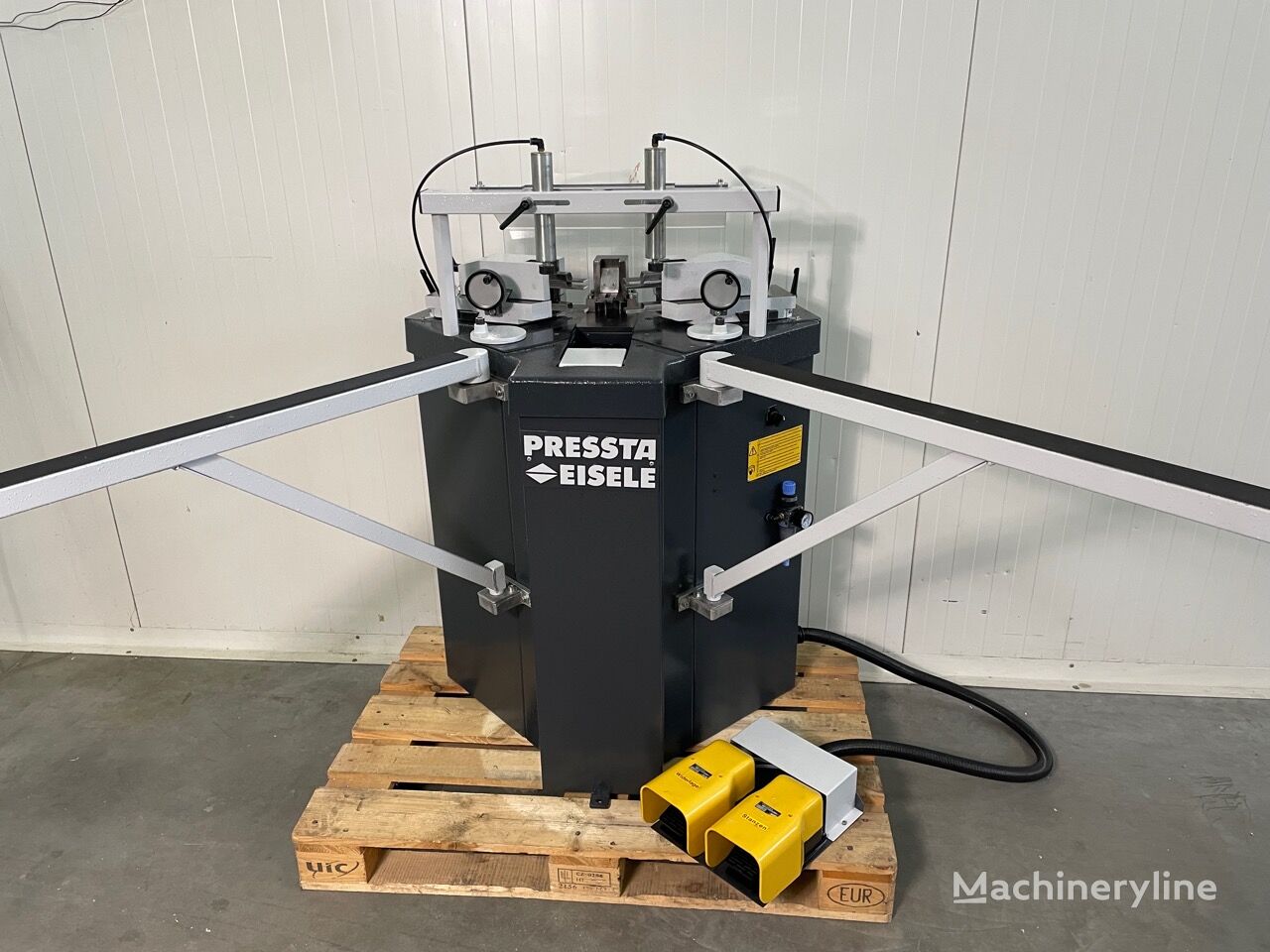 Pressta Eisele Presta 1800 metal press