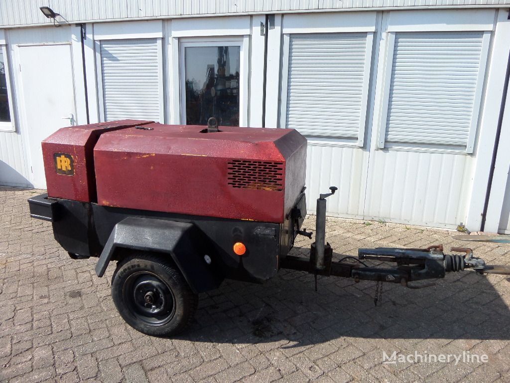 Ingersoll Rand P110WD mobile compressor