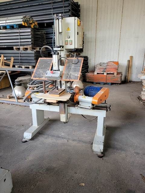 Comec   FAS2   wood milling machine