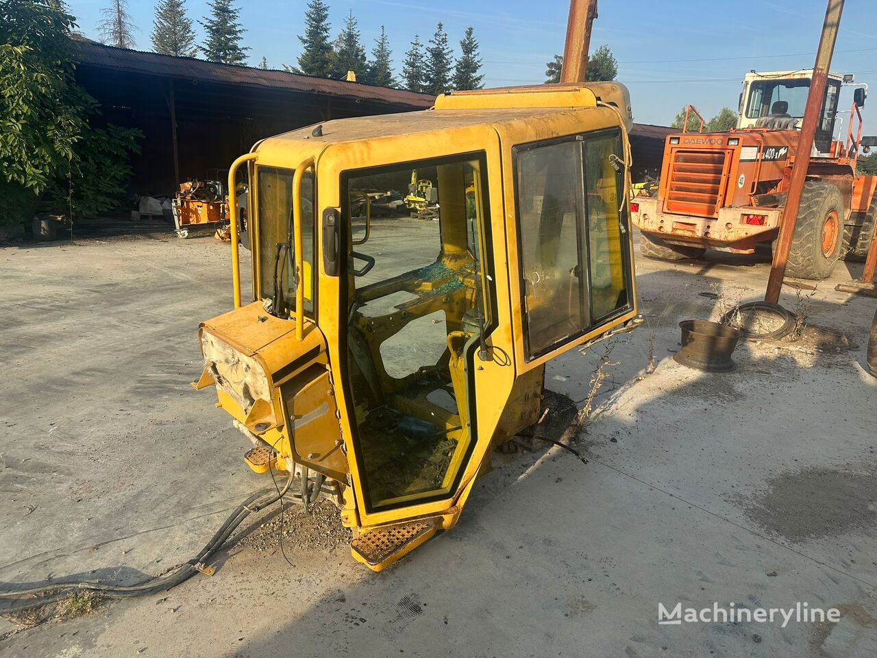 Caterpillar D6N cabin for bulldozer for sale Romania Maramures, GN36216