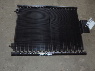 New Holland 86555945 86555945 engine cooling radiator for skid steer