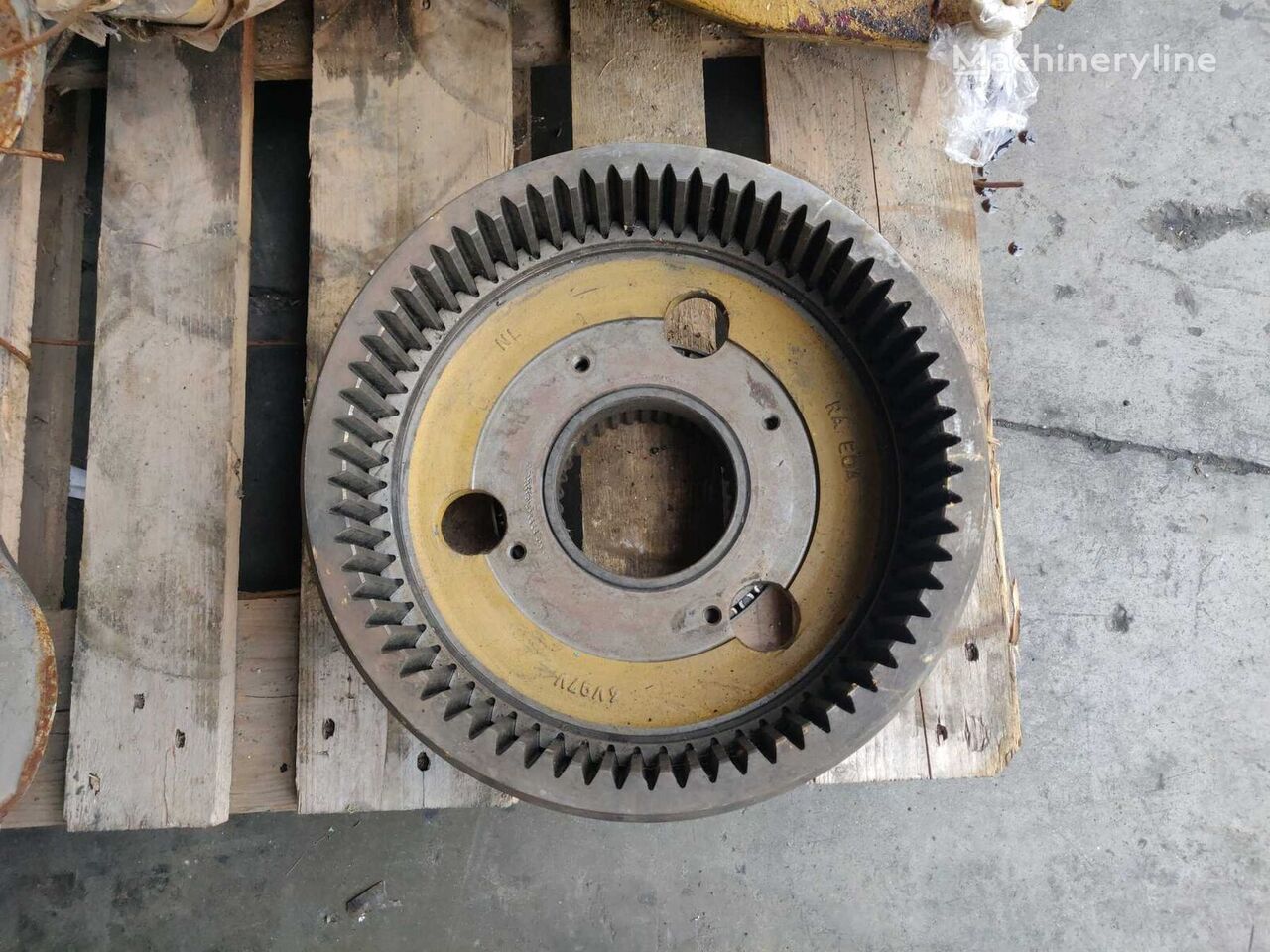 66 Teeth final drive gear ring complete with hub 4V0092 4V7545 for Caterpillar D300D 5MG324 bulldozer