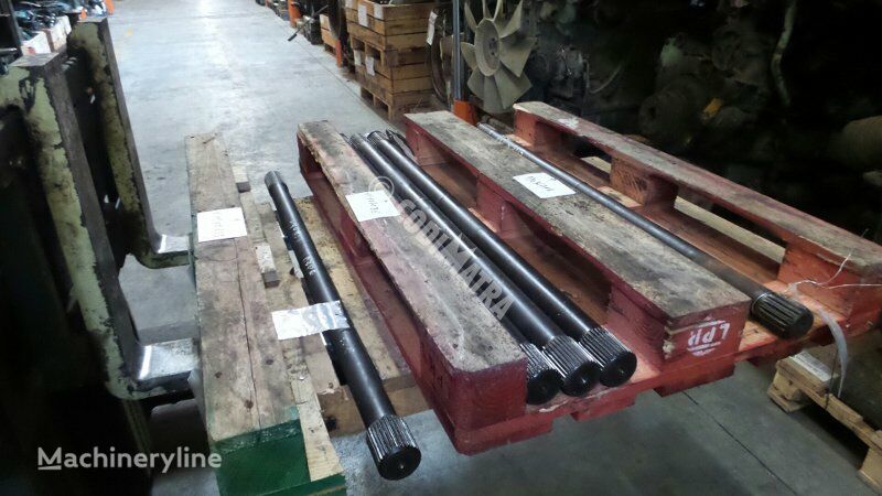 VOLVO ARBRE DE ROUE SIMPLE CANN (32501370002) half-axle for VOLVO A30E articulated dump truck