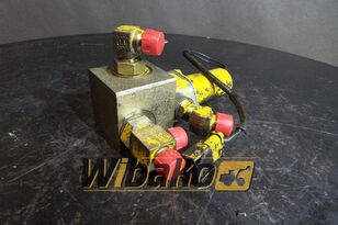 KOMATSU PC 210-6K (E) hydraulic distributor for KOMATSU PC 210-6K excavator