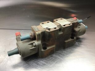 Liebherr Directional Control Valve 11003683 hydraulic distributor for Liebherr A914C li/A924C Li excavator