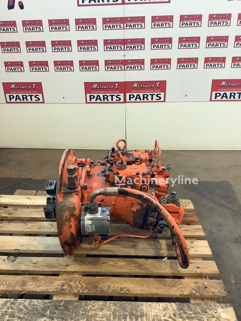 Hydraulic pump for Hitachi EX215 excavator for sale Italy Cuneo, DX37808